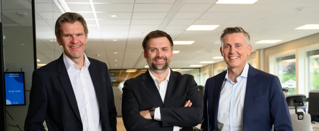 Representantar frå Sparebankstiftinga Sogn og Fjordane og SpareBank 1 Sogn og Fjordane, saman om å skipe næringsstiftinga Drivkraft.